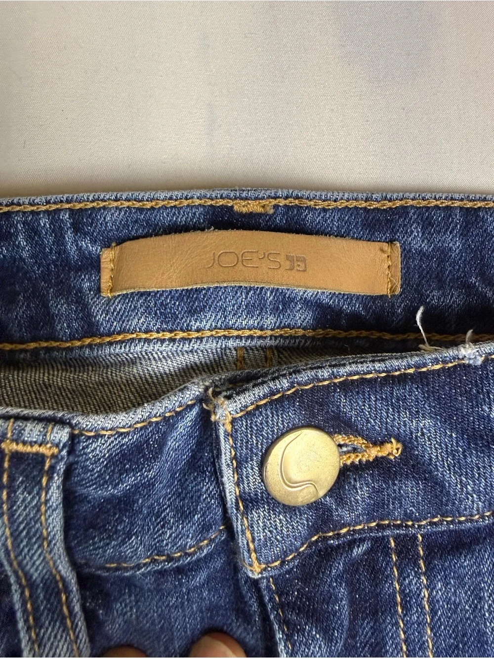 Joe’s Jeans The Icon Mid Rise Skinny Crop Frayed Side Stripe Jeans 26